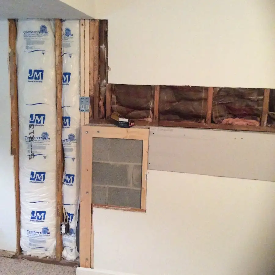 Wall insulation replacement during Structural Drying in Mapleton